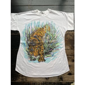 画像: 80s〜レディース トラ プリント Tシャツ